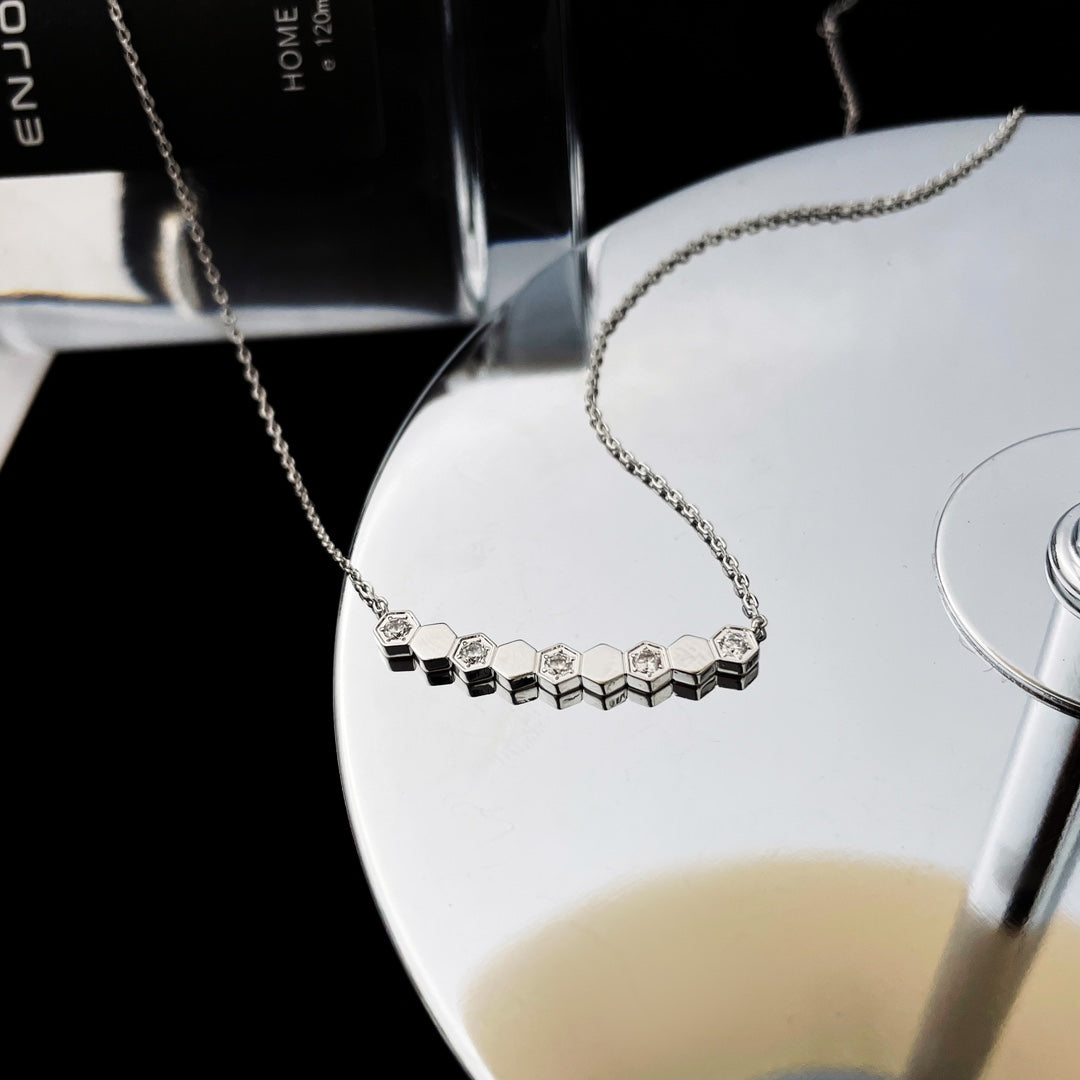 [Love Lucky]BEE MY LOVE DIAMOND NECKLACE