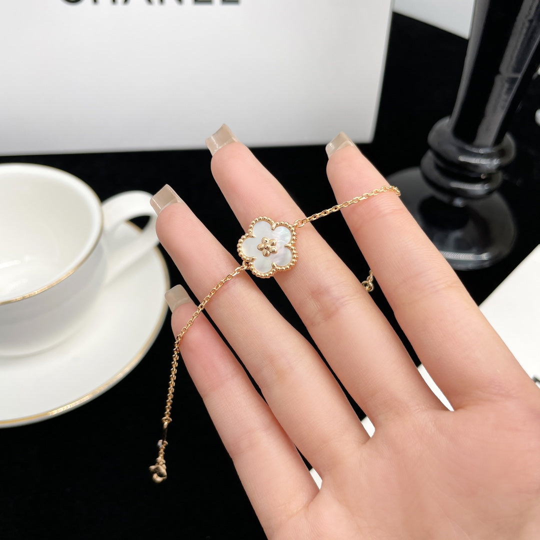 [Love Lucky]LUCKY SPRING ROSE GOLD MOP BRACELET