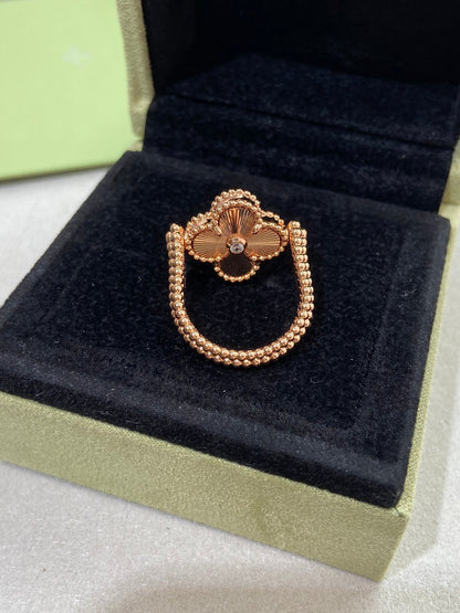 [Love Lucky]CLOVER RIVERSIBLE ROSE GOLD RING