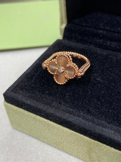 [Love Lucky]CLOVER RIVERSIBLE ROSE GOLD RING