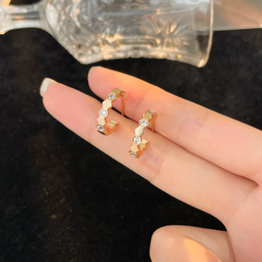 [Love Lucky]BEE LOVE DIAMOND HOOP EARRINGS