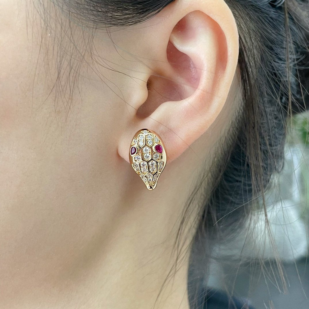 [Love Lucky]SERPENT DIAMOND STUD EARRINGS