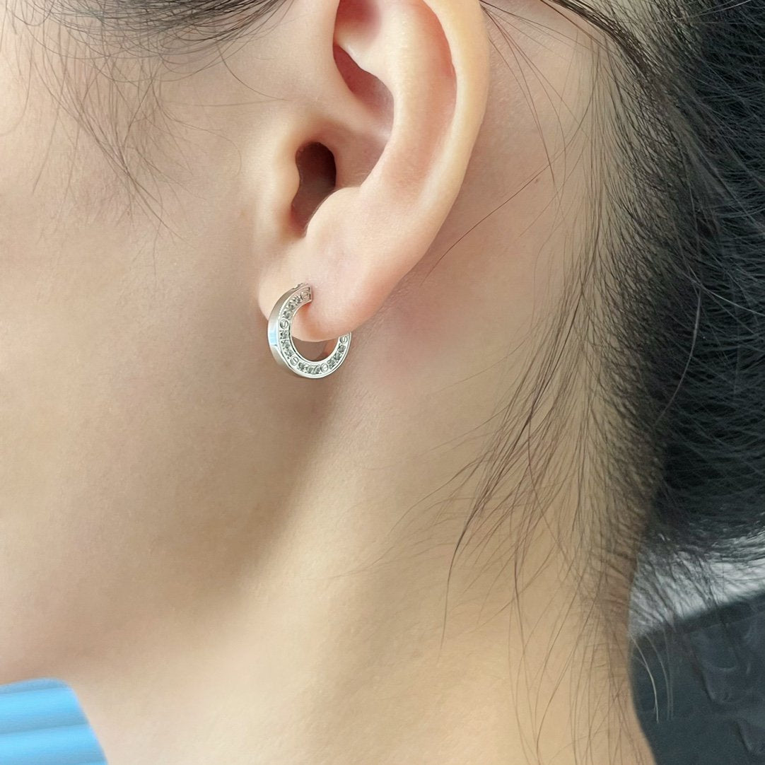 [Love Lucky]LOVE DIAMOND EARRINGS