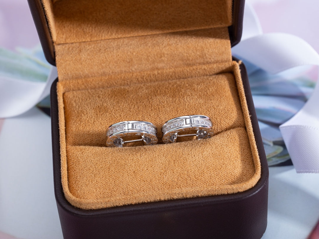 [Love Lucky]ZERO 1 MINI SILVER DIAMOND EARRINGS