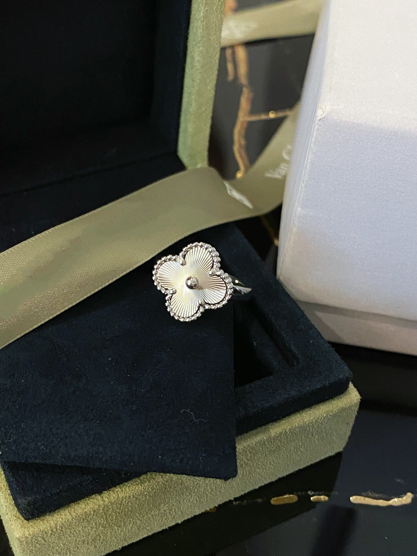 [Love Lucky]CLOVER SILVER RING
