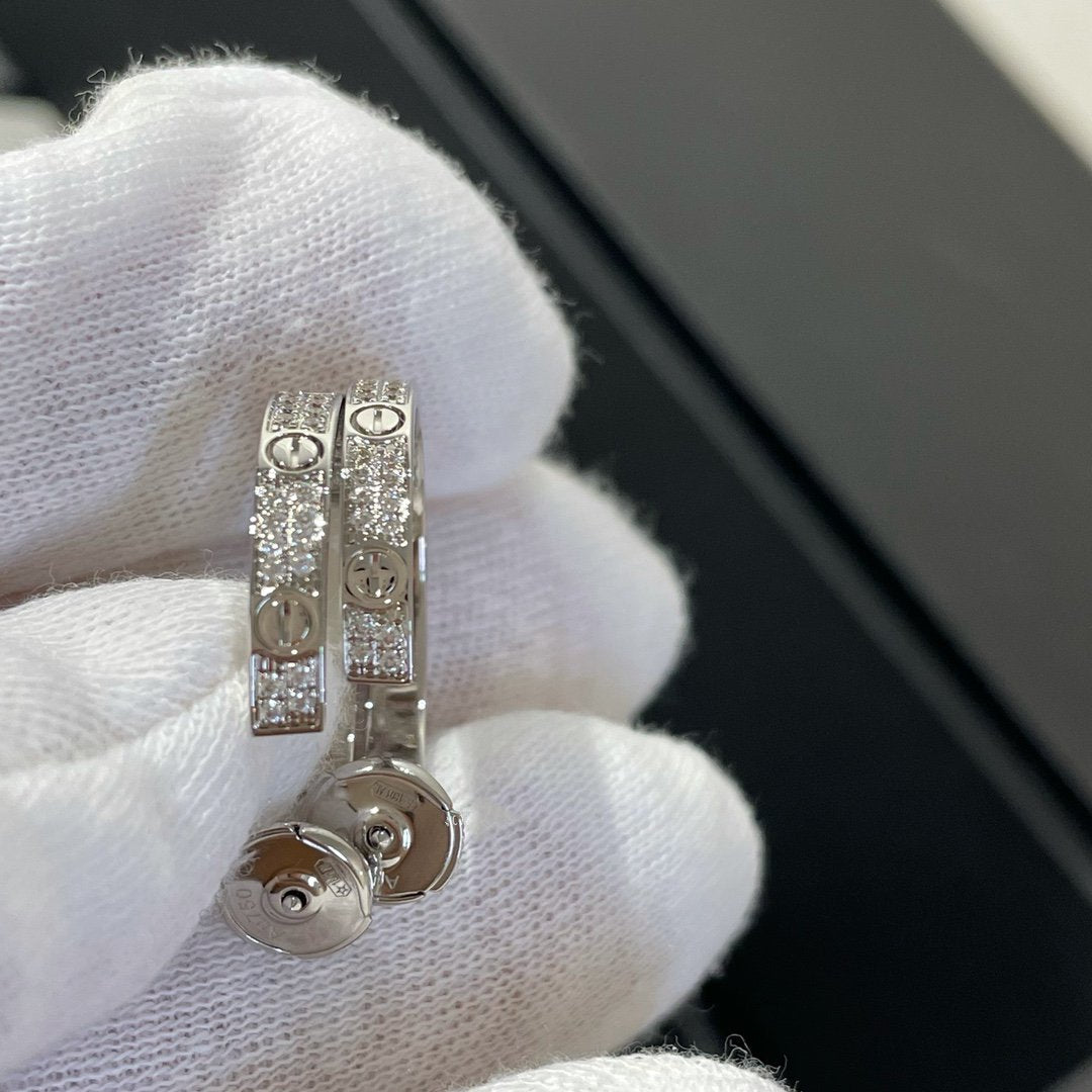 [Love Lucky]LOVE DIAMOND SILVER HOOP EARRINGS