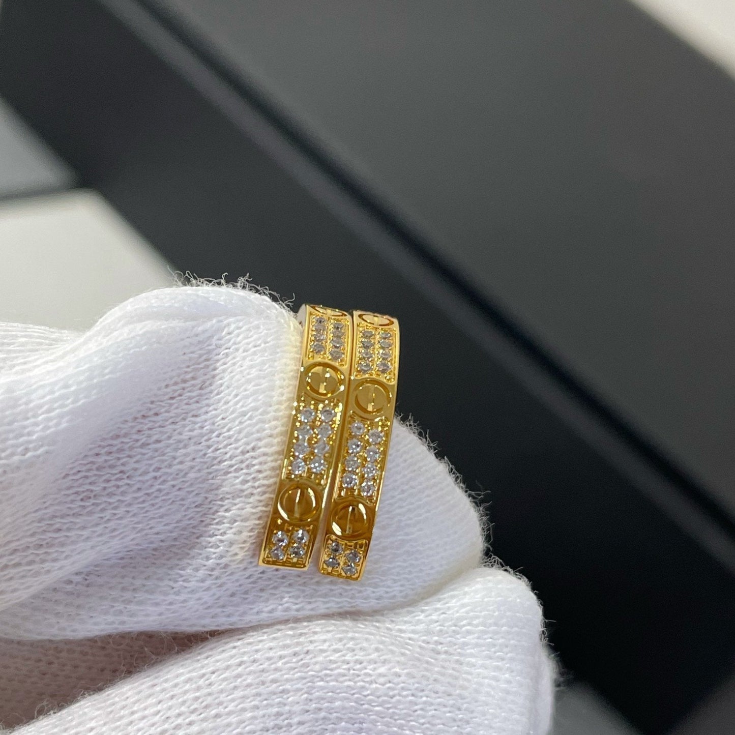 [Love Lucky]LOVE DIAMOND GOLD HOOP EARRINGS