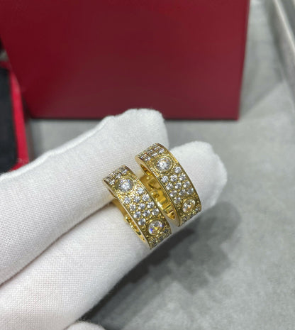 [Love Lucky]LOVE 5.5MM DIAMOND PAVED EARRINGS