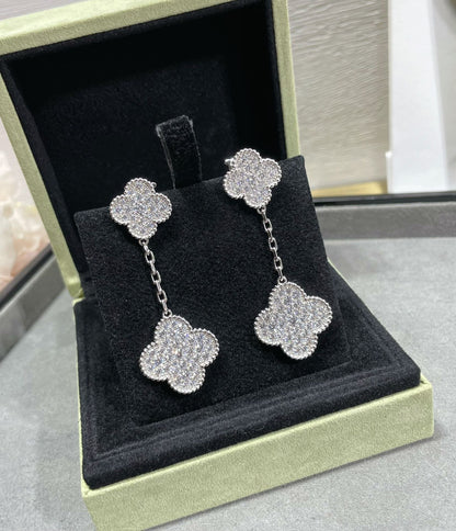 [Love Lucky]CLOVER 2 MOTIFS DIAMOND PAVED SILVER EARRINGS