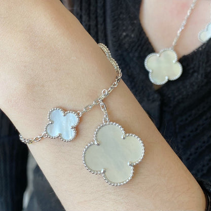 [Love Lucky]CLOVER 5 MOTIF WHITE MOP SILVER BRACELET