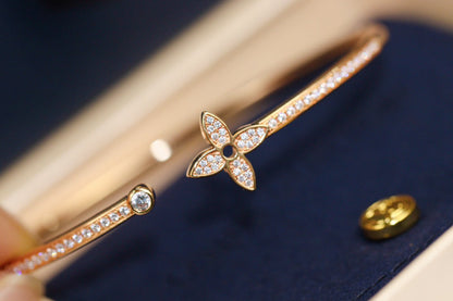 [Love Lucky]IDYLLE PINK GOLD OPEN BRACELET DIAMOND PAVED