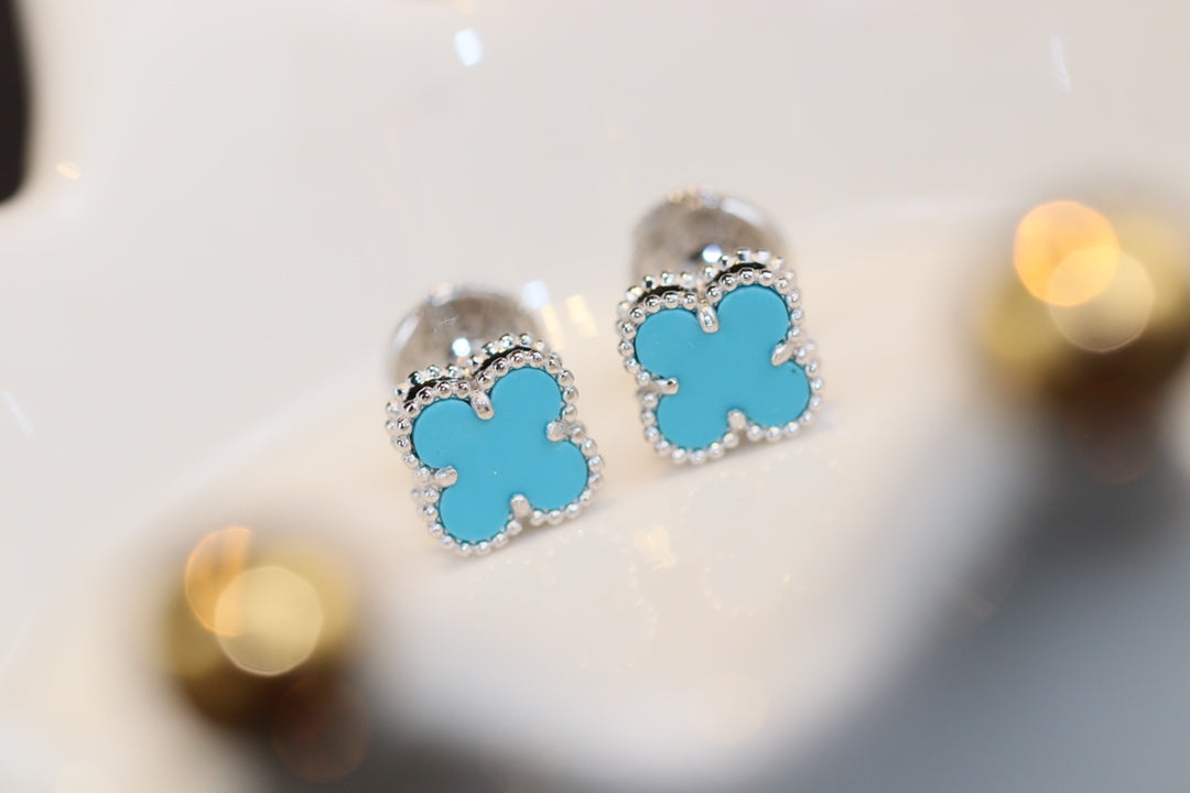[Love Lucky]CLOVER MINI TURQUOISE SILVER STUD EARRINGS