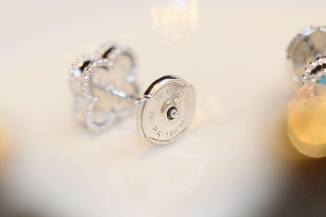 [Love Lucky]CLOVER MINI TURQUOISE SILVER STUD EARRINGS
