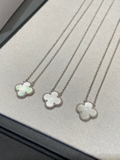 [Love Lucky]CLOVER MEDIUM SILVER WHITE MOP NECKLACE