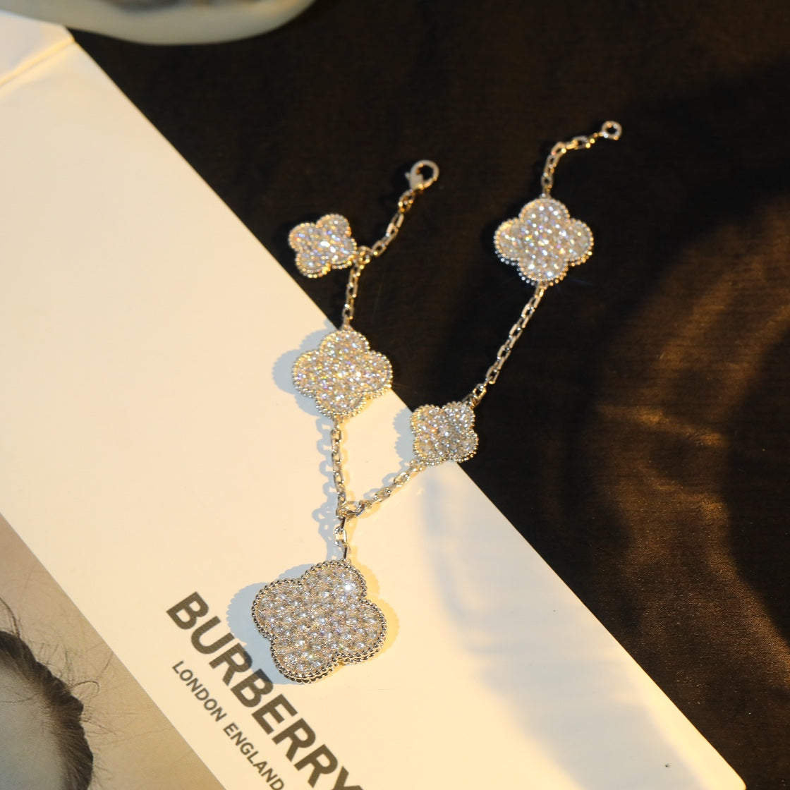 [Love Lucky]CLOVER BRACELET 5 MOTIF SILVER DIAMOND PAVED