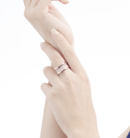 [Love Lucky]ZERO 1 WITH PAVED DIAMONDS ON THE SPIRAL RING