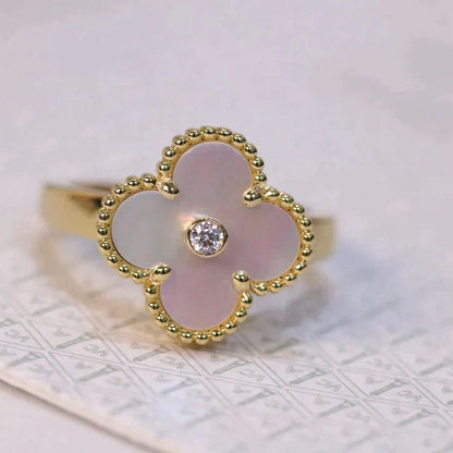 [Love Lucky]CLOVER PINK MOP RING GOLD DIAMOND