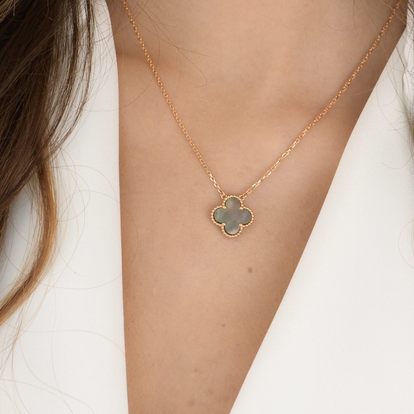 [Love Lucky]CLOVER 15MM  GRAY MOTHER OF PEARL NECKLACE