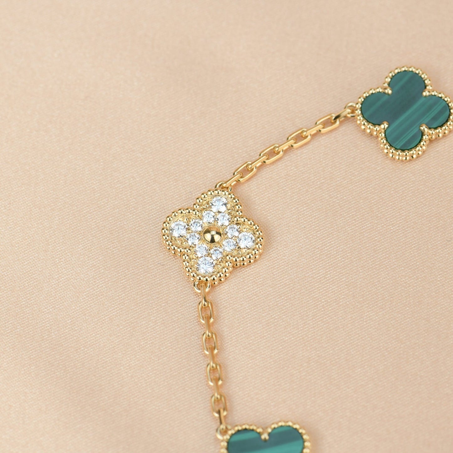 [Love Lucky]CLOVER  5 MOTIF MALACHITE DIAMOND BRACELET