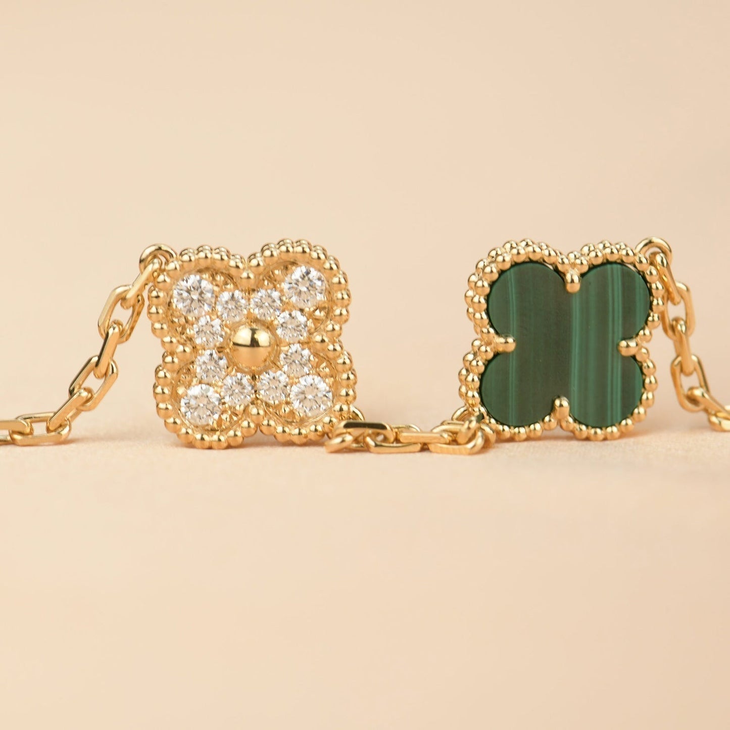 [Love Lucky]CLOVER  5 MOTIF MALACHITE DIAMOND BRACELET
