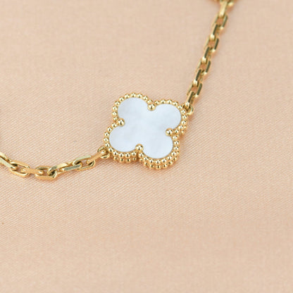 [Love Lucky]CLOVER  5 MOTIF WHITE MOP BRACELET