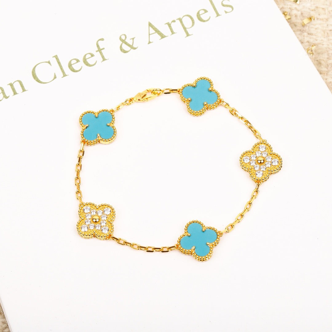[Love Lucky]CLOVER 5 MOTIF TURQUOISE DIAMOND GOLD BRACELET