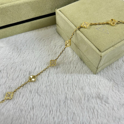 [Love Lucky]CLOVER 6 MOTIF DIAMOND LASER BRACELET