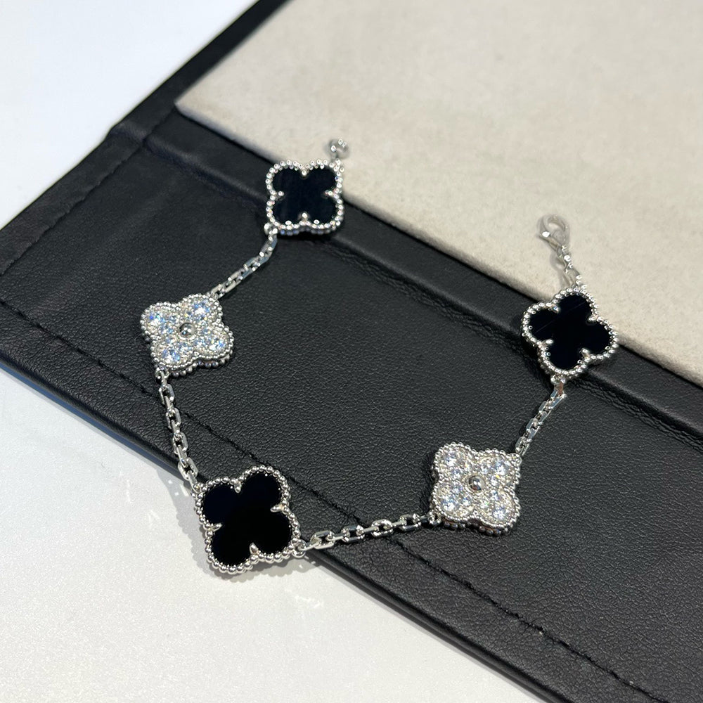 [Love Lucky]CLOVER 5 MOTIF ONYXS DIAMOND BRACELET SILVER