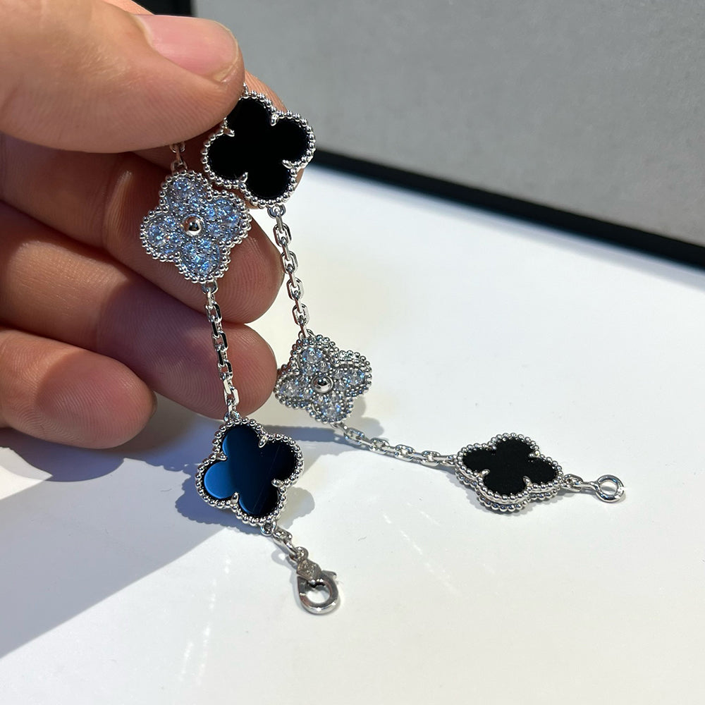 [Love Lucky]CLOVER 5 MOTIF ONYXS DIAMOND BRACELET SILVER
