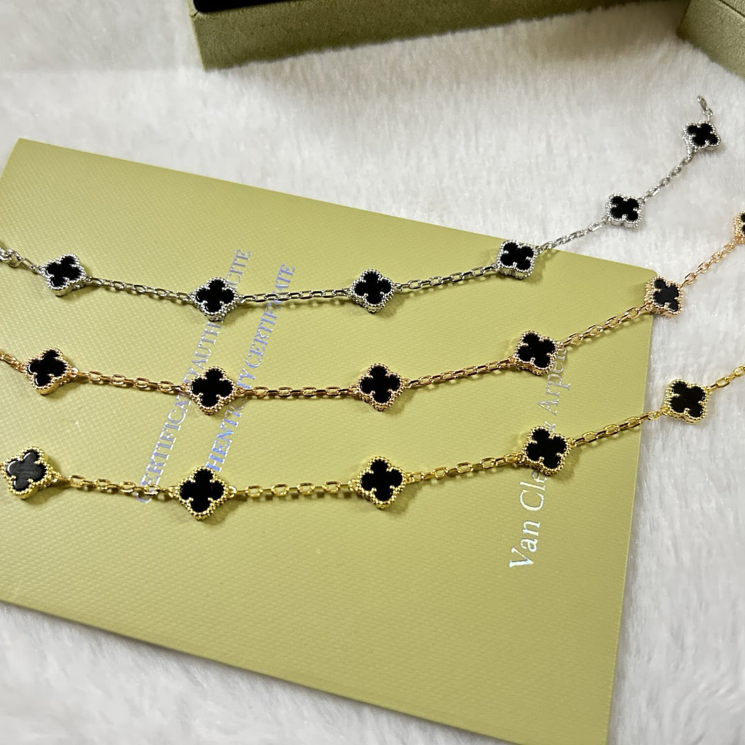 [Love Lucky]CLOVER 6 MOTIF  ONYXS BRACELET