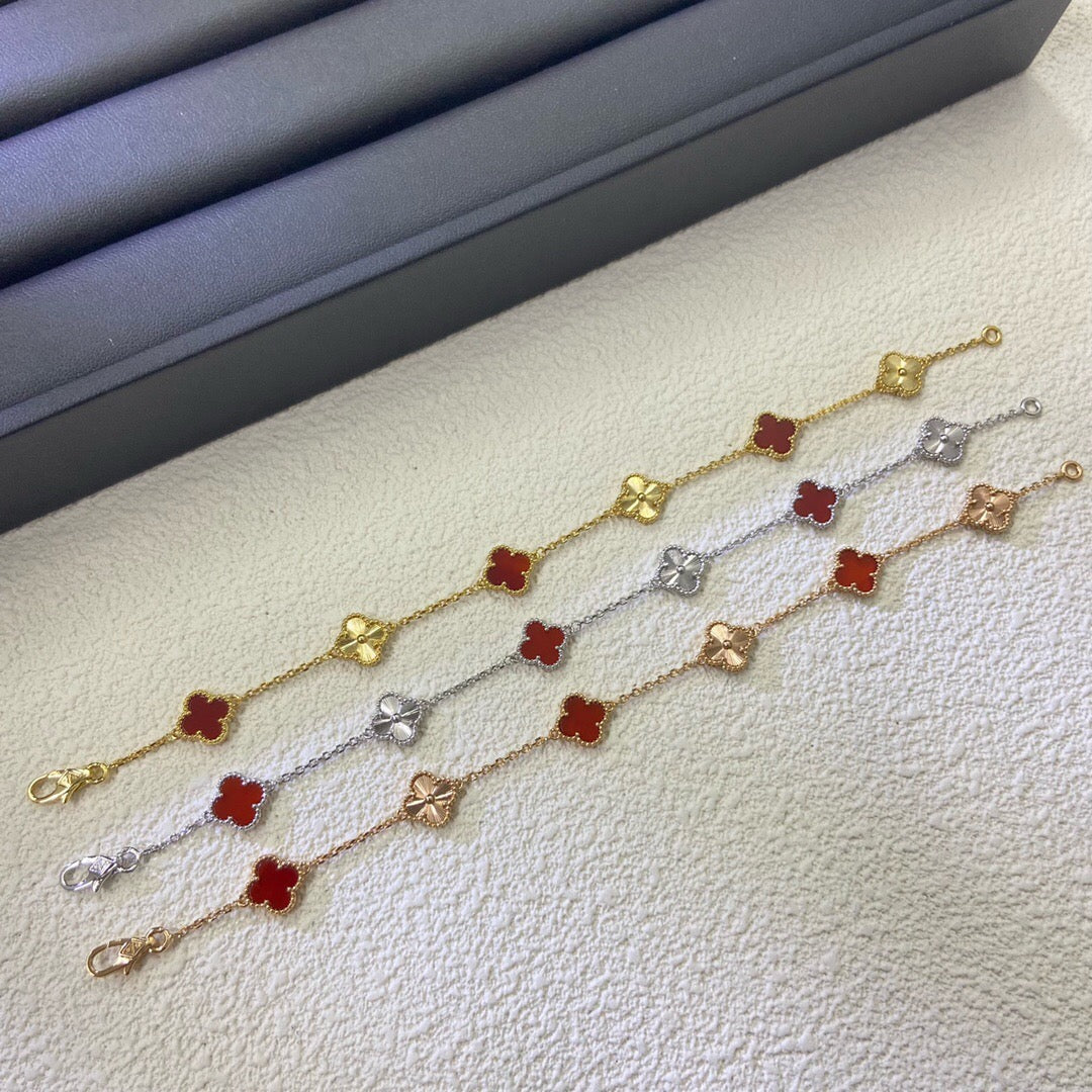[Love Lucky]CLOVER 6 MOTIF RED AGATE LASER BRACELET