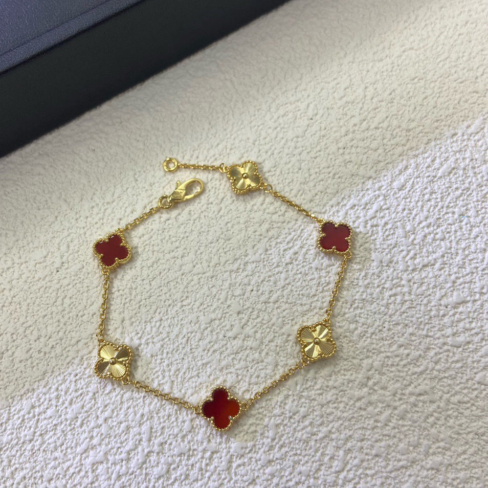 [Love Lucky]CLOVER 6 MOTIF RED AGATE LASER BRACELET