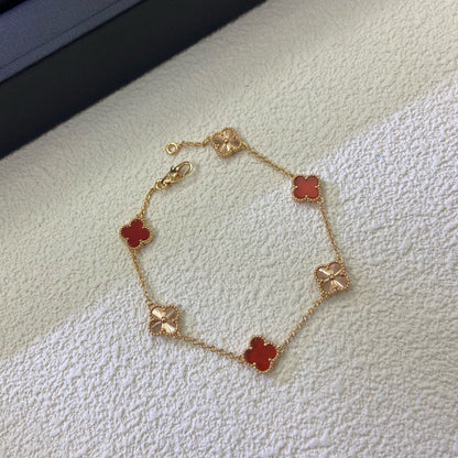 [Love Lucky]CLOVER 6 MOTIF RED AGATE LASER BRACELET