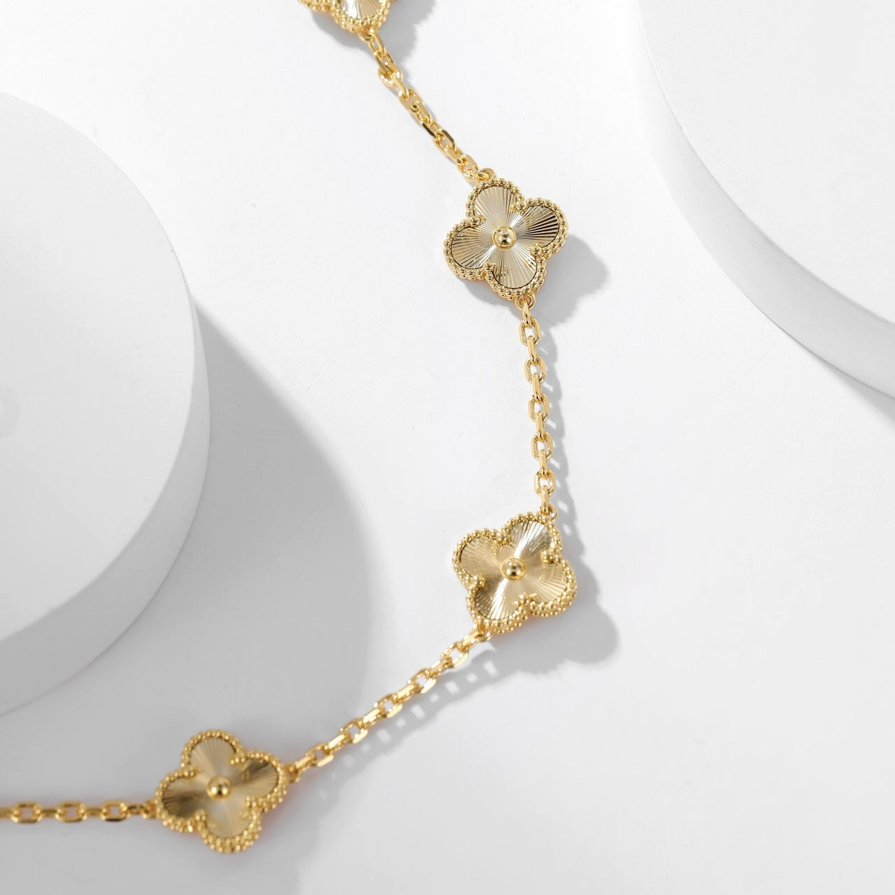 [Love Lucky]CLOVER 10 MOTIFS LASER NECKLACE