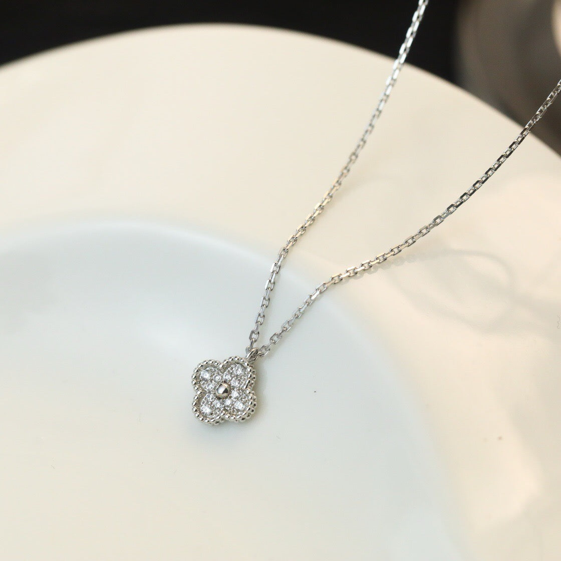 [Love Lucky]CLOVER MINI 9.5MM PENDANT DIAMOND NECKLACE