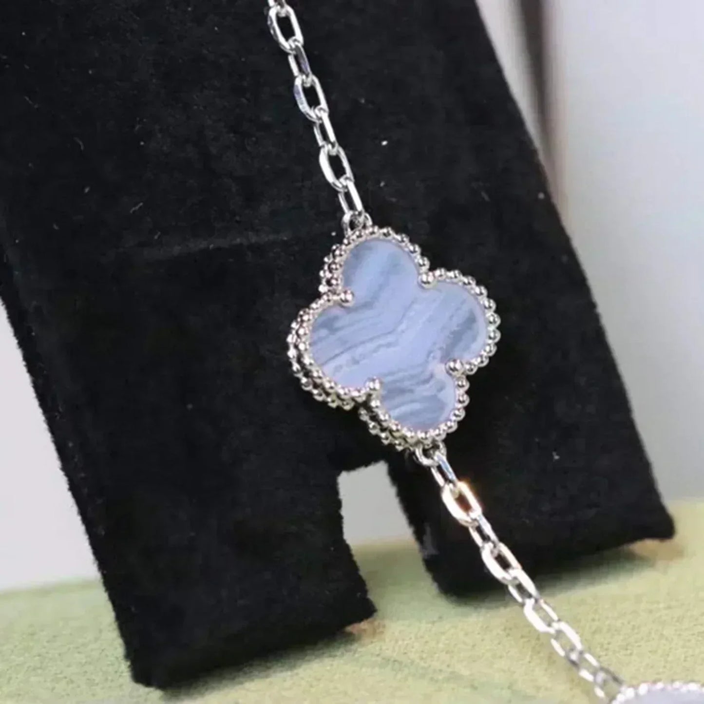 [Love Lucky]CLOVER  5 MOTIF PURPLE CHALCEDONY BRACELET SILVER