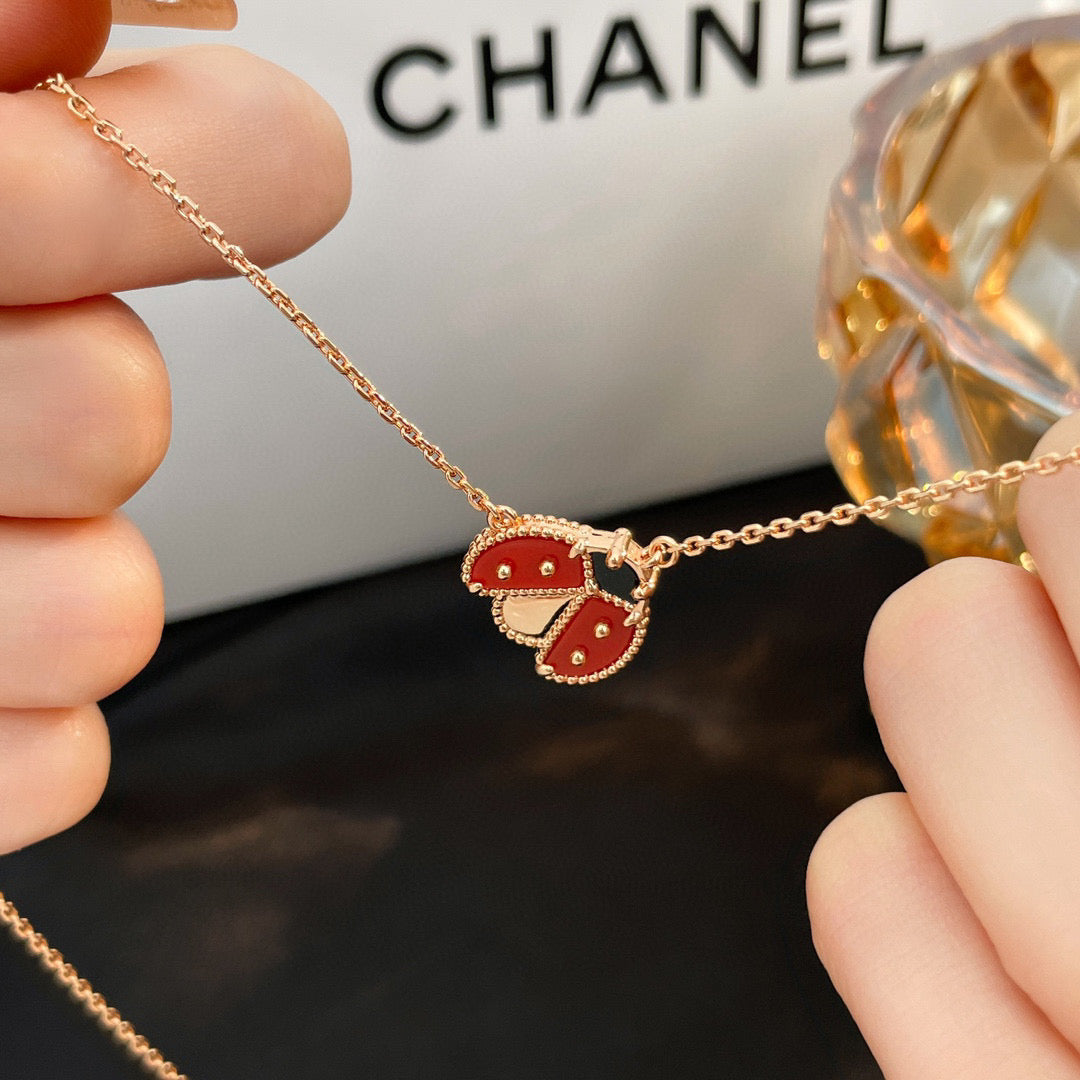 [Love Lucky]LUCKY  CARNELIANS LADYBUG NECKLACE
