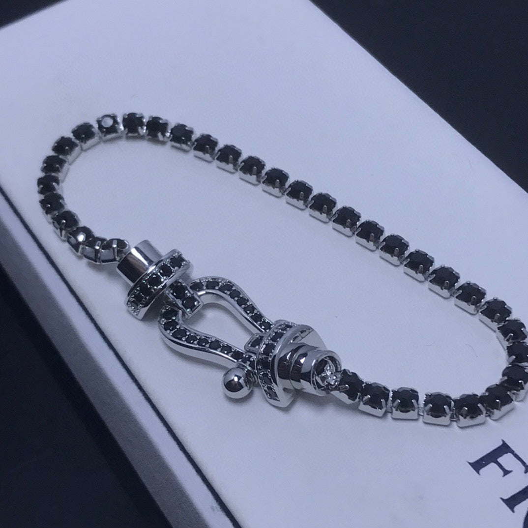 [Love Lucky]FORCE  LARGE HORSESHOE FULL DIAMOND TENNIS BRACELET
