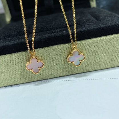 [Love Lucky]CLOVER 15MM PINK MOTHER-OF-PEARL SINGLE FLOWER NECKLACE