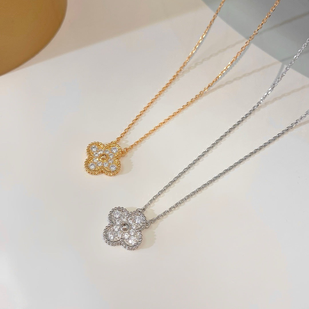 [Love Lucky]CLOVER 15MM DIAMOND SINGLE FLOWER NECKLACE