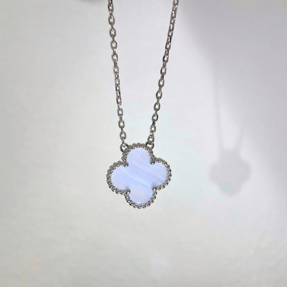[Love Lucky]CLOVER 15MM BLUE CHALCEDONY NECKLACE SILVER