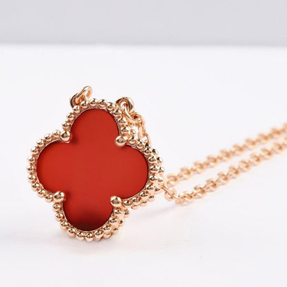 [Love Lucky]CLOVER 15MM CARNELIAN SINGLE FLOWER NECKLACE