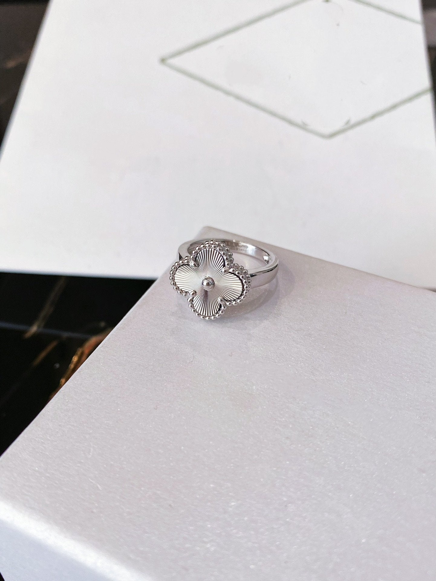[Love Lucky]CLOVER SILVER RING