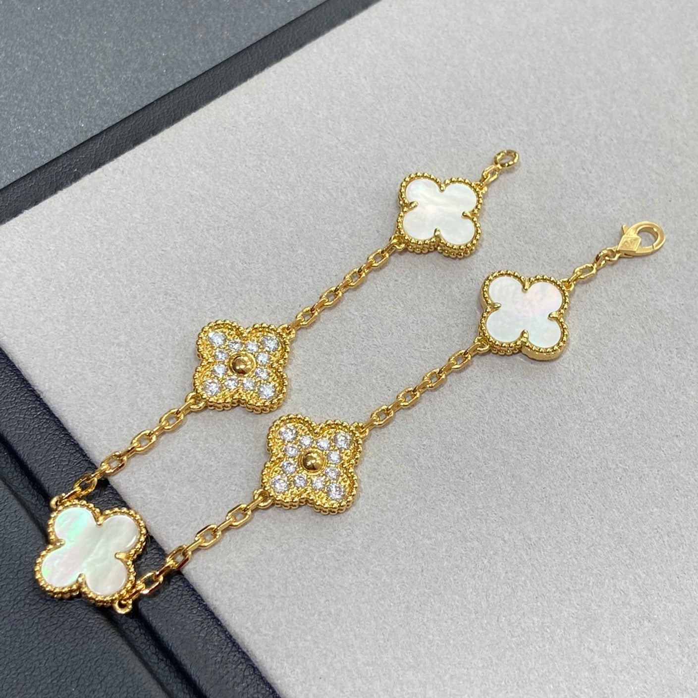 [Love Lucky]CLOVER BRACELET 5 MOTIF WHITE MOP DIAMOND