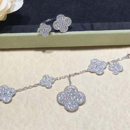 [Love Lucky]CLOVER 6 MOTIFS SILVER DIAMOND BRACELET