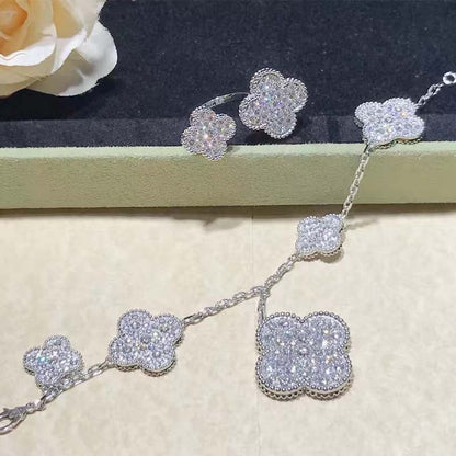 [Love Lucky]CLOVER 6 MOTIFS SILVER DIAMOND BRACELET