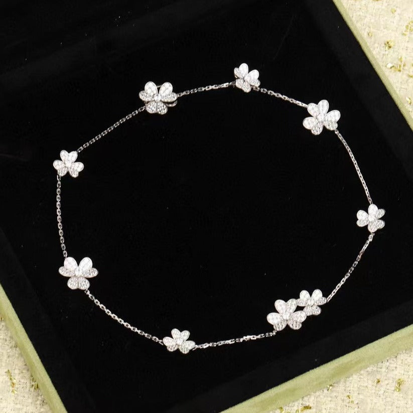 [Love Lucky]FRIVOLE SILVER 9 FLOWERS NECKLACE