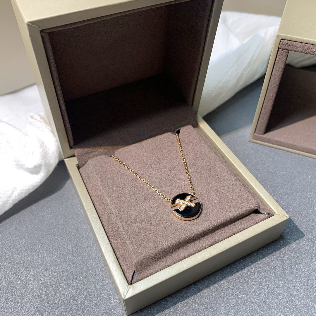 [Love Lucky]JEUX DE PINK GOLD DIAMOND NECKLACE