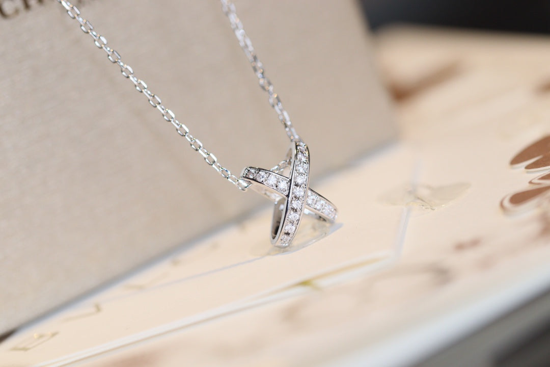 [Love Lucky]JEUX DE DIAMOND NECKLACE
