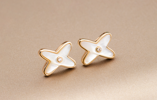 [Love Lucky]JEUX DE WHITE MOP ROSE GOLD DIAMOND EARRINGS